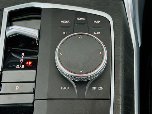 Used 2024 BMW 330i Sedan image 26