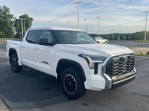 New 2026 Toyota Tundra SR5 image 8