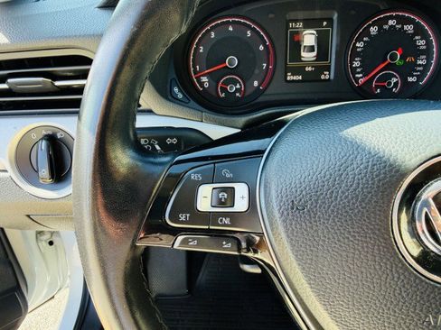 Used 2020 Volkswagen Passat 2.0T SE image 13