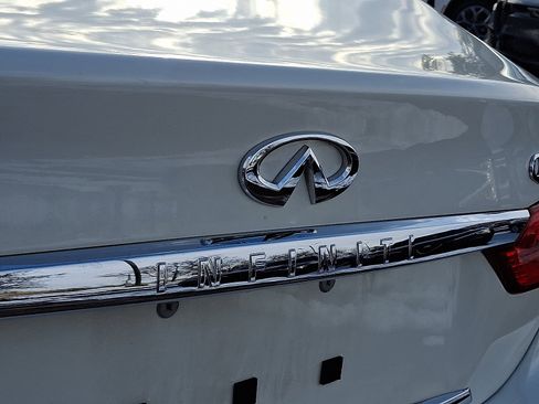 Used 2017 INFINITI Q50 3.0t Premium w/ 3.0T Premium Plus Package image 29