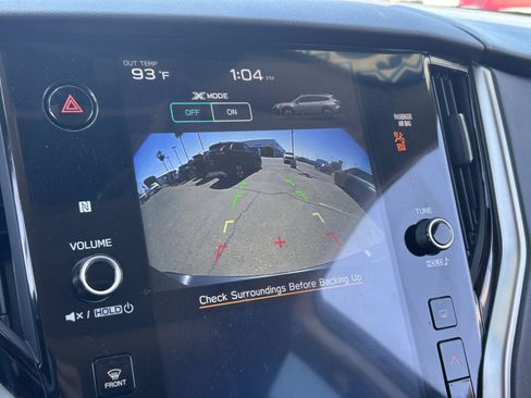 Used 2025 Subaru Outback Premium AWD/4WD image 31