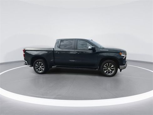 Used 2025 Chevrolet Silverado 1500 LT image 13