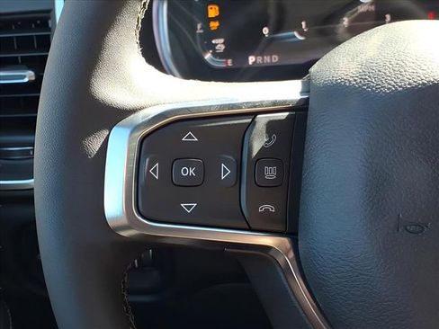 New 2026 RAM 2500 Laramie AWD/4WD image 23