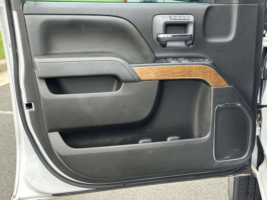 Used 2019 Chevrolet Silverado 2500 LTZ RWD image 29