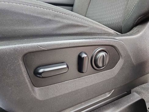 Used 2020 Chevrolet Silverado 1500 LT w/ All-Star Edition image 18