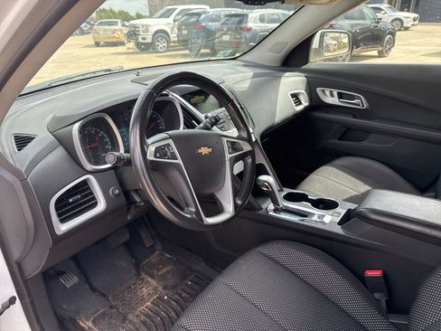 Used 2014 Chevrolet Equinox LT w/ Driver Convenience Package image 22