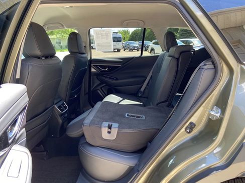 Used 2024 Subaru Outback Limited AWD/4WD image 25