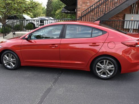 Used 2018 Hyundai Elantra SEL FWD image 39