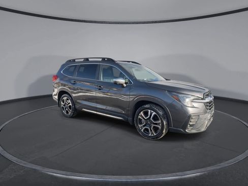 Certified 2023 Subaru Ascent Limited w/ Technology Package image 2