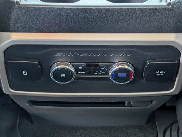 Used 2024 Ford Expedition XLT RWD image 32