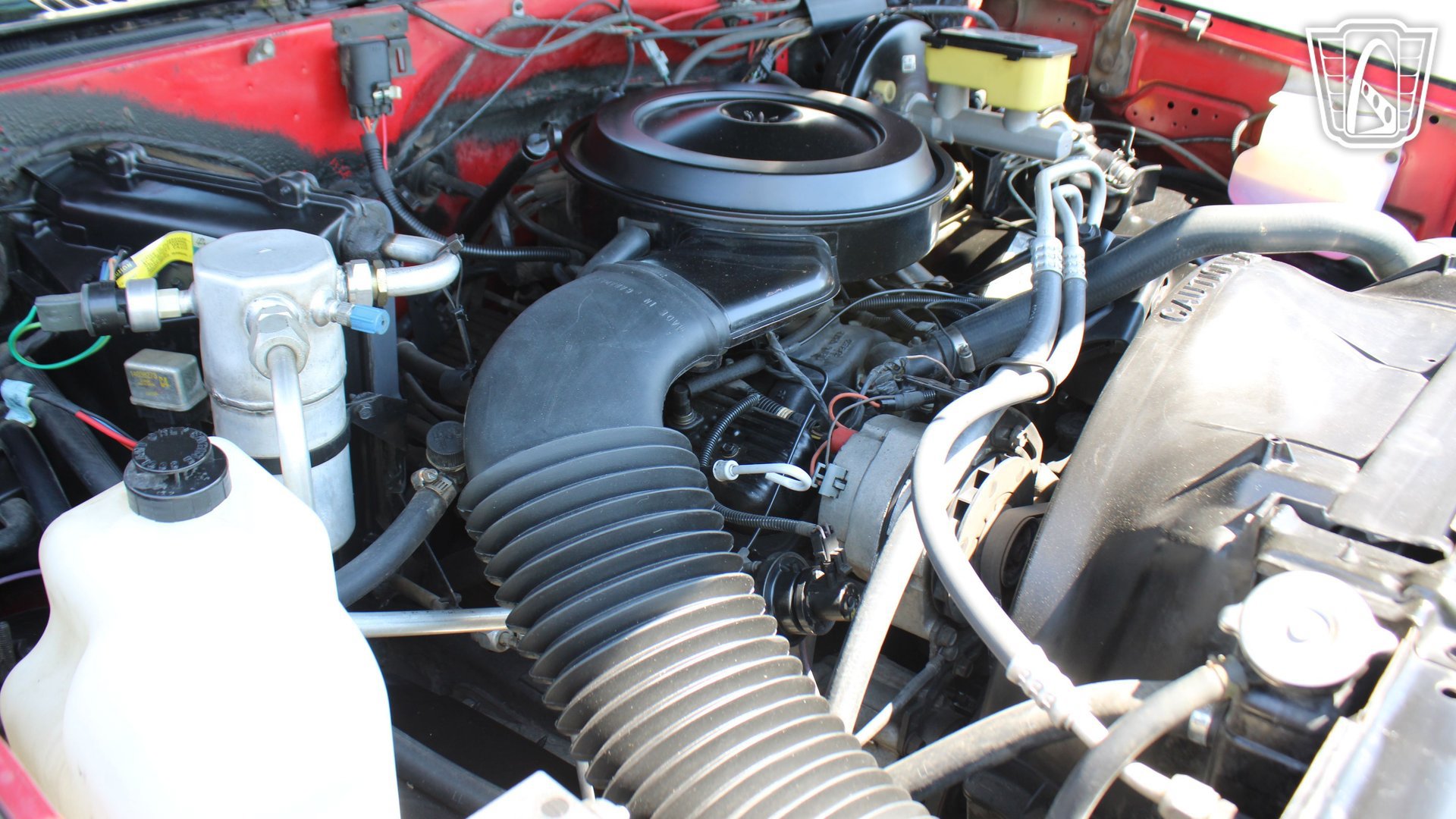 Used 1987 GMC Sierra 1500 2WD Regular Cab image 16