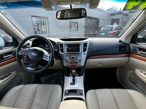 Used 2014 Subaru Outback 2.5i Limited image 17