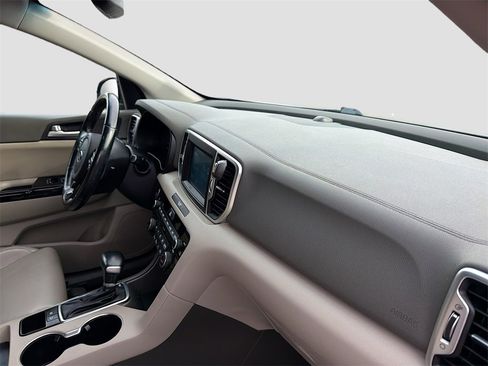 Used 2019 Kia Sportage EX w/ EX Premium Package image 29