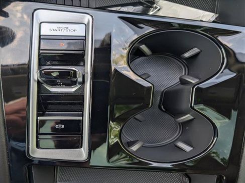 Certified 2025 Volkswagen Atlas SEL AWD/4WD image 38