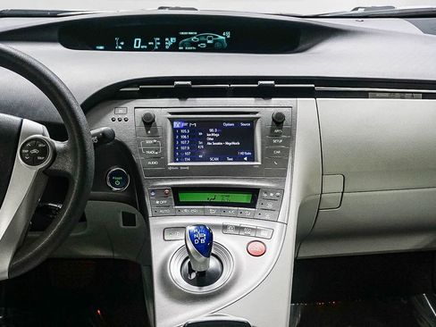 Used 2013 Toyota Prius Three image 14