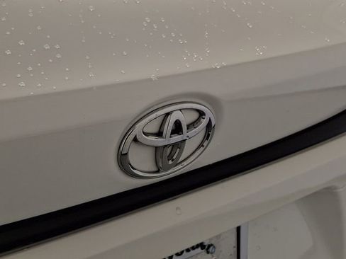 Used 2024 Toyota Corolla LE image 34