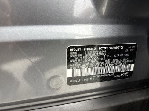 Used 2022 Mitsubishi Outlander SE image 41