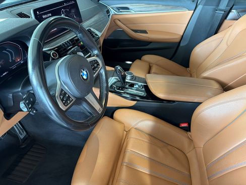 Used 2022 BMW 540i w/ M Sport Package RWD image 4
