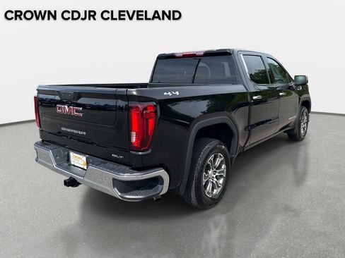Used 2025 GMC Sierra 1500 SLT AWD/4WD image 5