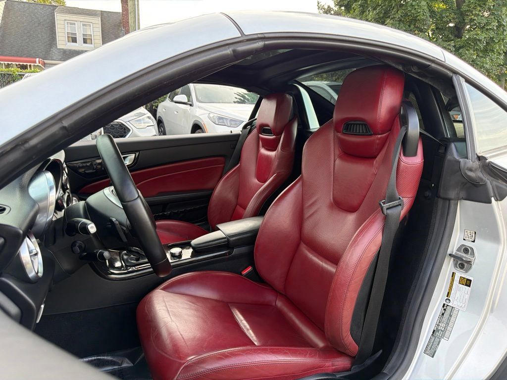 Used 2015 Mercedes-Benz SLK 250 image 20