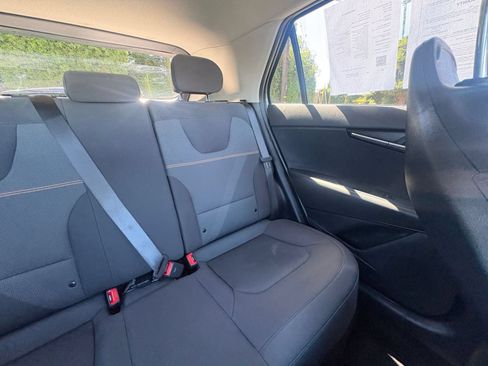 Used 2026 Kia Niro LX FWD image 35