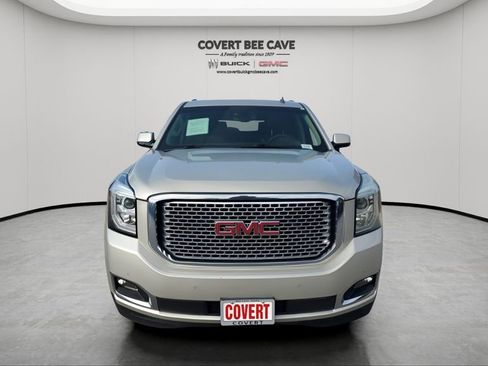 Used 2015 GMC Yukon XL Denali w/ Touring Package image 2