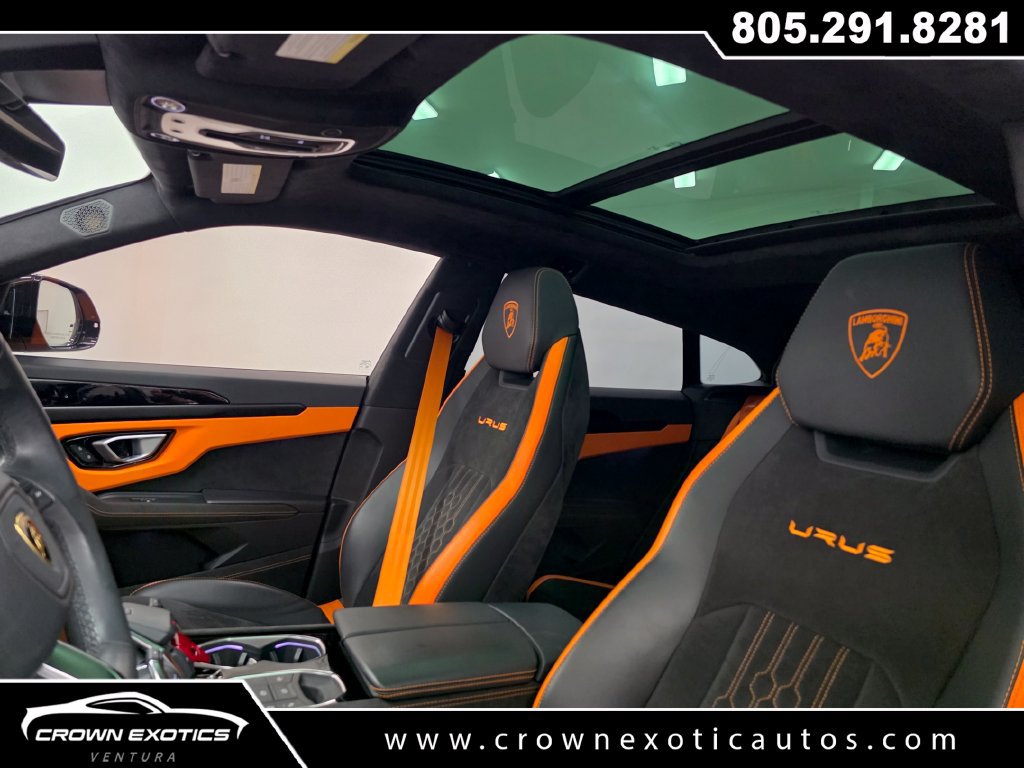 Used 2024 Lamborghini Urus S AWD/4WD image 36