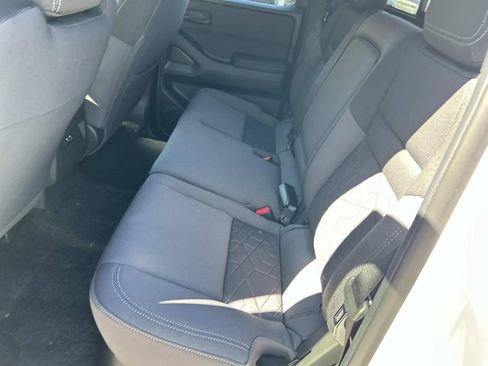 New 2026 Nissan Frontier SV w/ All-Weather Content Package AWD/4WD image 20