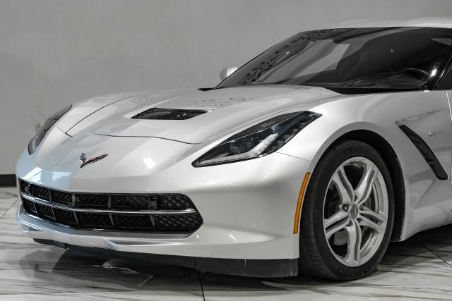 Used 2017 Chevrolet Corvette Stingray Coupe w/ 3LT Preferred Equipment Group RWD image 6