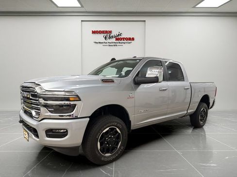 Used 2026 RAM 2500 Laramie AWD/4WD image 1