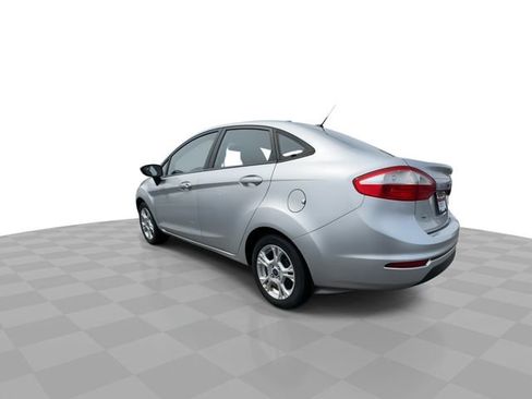 Used 2014 Ford Fiesta SE FWD image 7