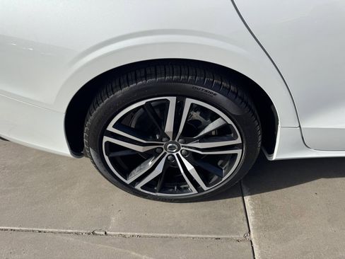 Used 2022 Volvo S60 T8 R-Design Expression w/ Premium Package image 15