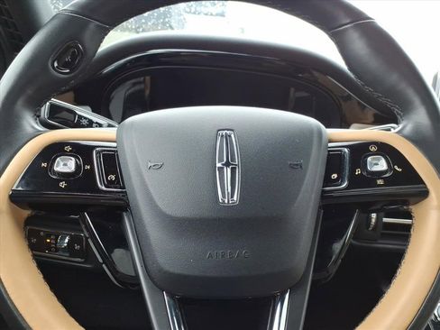 Certified 2022 Lincoln Corsair Reserve w/ Elements Package image 23