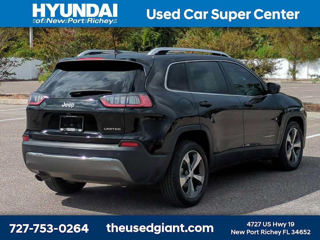 Used 2019 Jeep Cherokee Limited FWD image 5