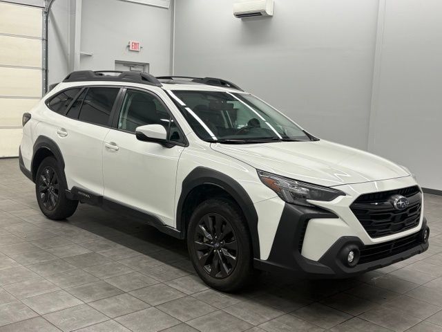 Used 2025 Subaru Outback Onyx Edition AWD/4WD image 1