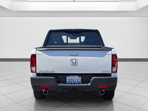 Certified 2023 Honda Ridgeline Black Edition image 6