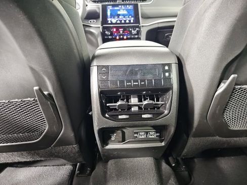 Certified 2024 Jeep Grand Cherokee L Laredo w/ Luxury Tech Group I image 14