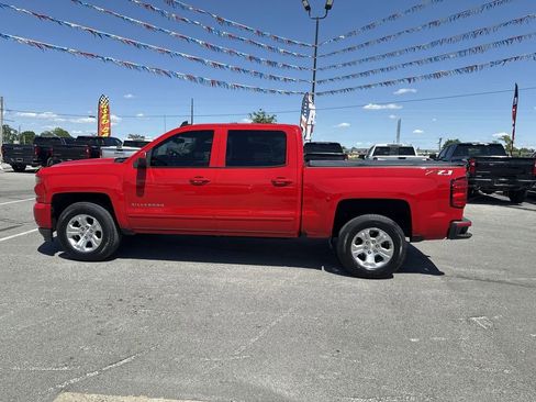 Used 2018 Chevrolet Silverado 1500 LT w/ All Star Edition AWD/4WD image 11