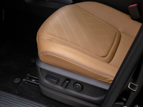 New 2026 INFINITI QX80 Luxe w/ Cargo Package image 14