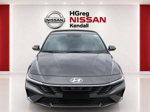 Used 2026 Hyundai Elantra Sport FWD image 5