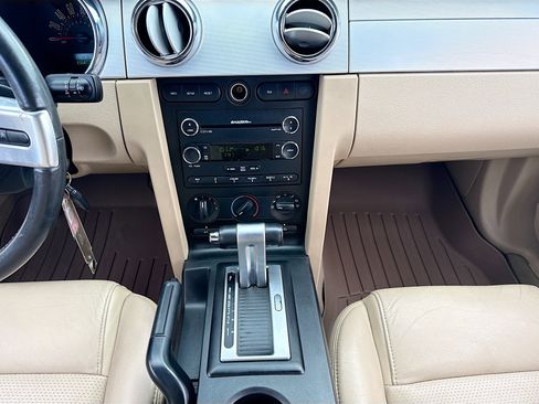 Used 2008 Ford Mustang GT image 19