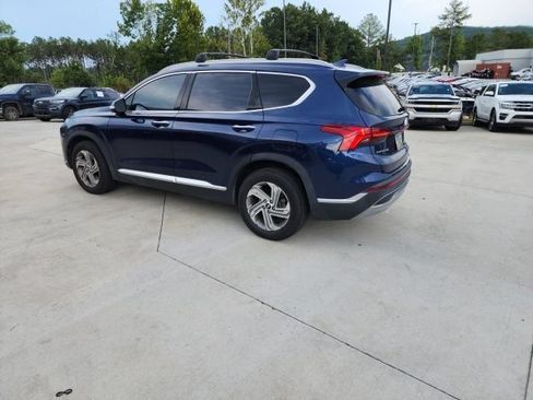 Used 2022 Hyundai Santa Fe SEL w/ Convenience + Premium Package FWD image 9