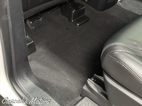Used 2021 Ford Explorer ST w/ Equipment Group 401A AWD/4WD image 29