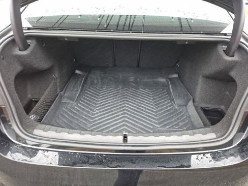 Used 2023 BMW 330i Sedan w/ Premium Package image 35