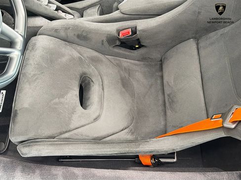 Used 2024 McLaren 750S RWD image 70
