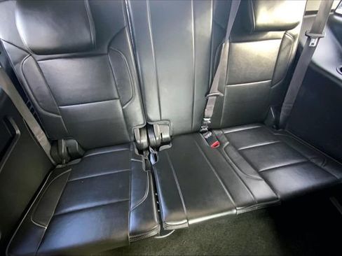 Used 2017 GMC Yukon Denali image 33