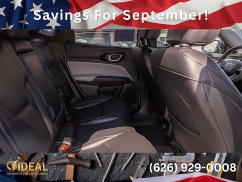 Used 2025 Jeep Compass Limited AWD/4WD image 28