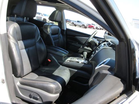 Used 2018 Nissan Murano Platinum AWD/4WD image 23