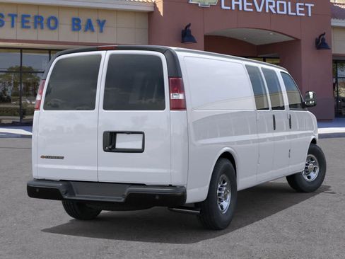 New 2025 Chevrolet Express 3500 Extended w/ Driver Convenience Package image 4