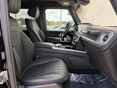 Used 2022 Mercedes-Benz G 550 image 24